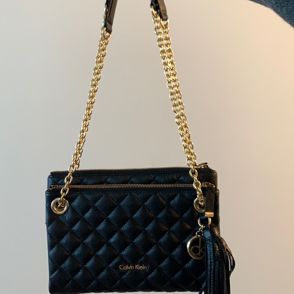 Calvin Klein Adjustable Crossbody